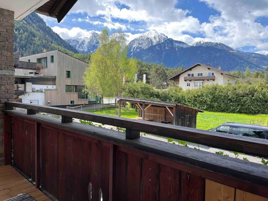 Haus Alberto - Haus Mit 2 Ferienwohnungen Ötztal-Bahnhof Eksteriør billede