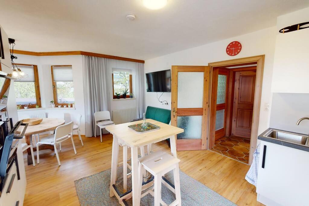 Haus Alberto - Haus Mit 2 Ferienwohnungen Ötztal-Bahnhof Eksteriør billede